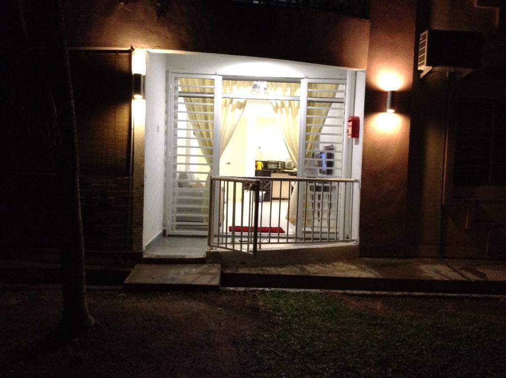 H&A Guest House ملقا الغرفة الصورة