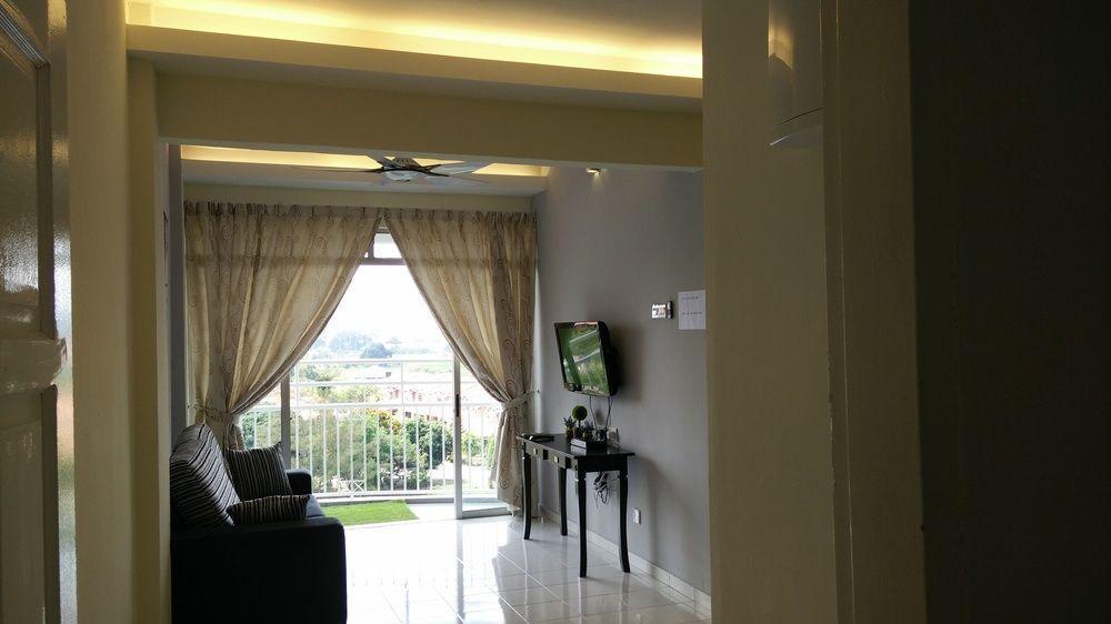 H&A Guest House ملقا المظهر الخارجي الصورة