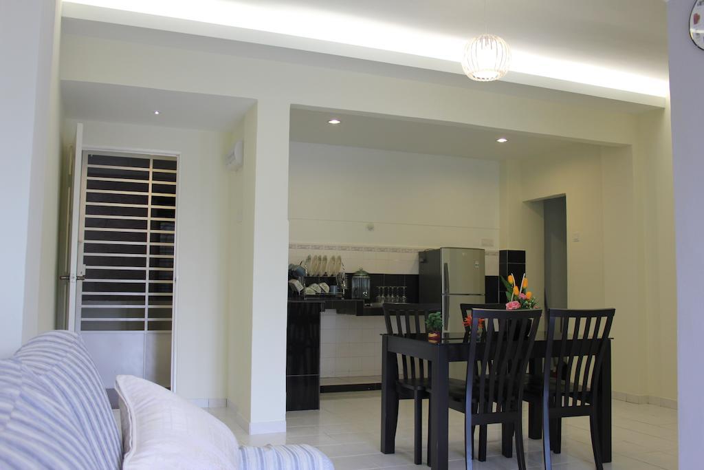 H&A Guest House ملقا المظهر الخارجي الصورة