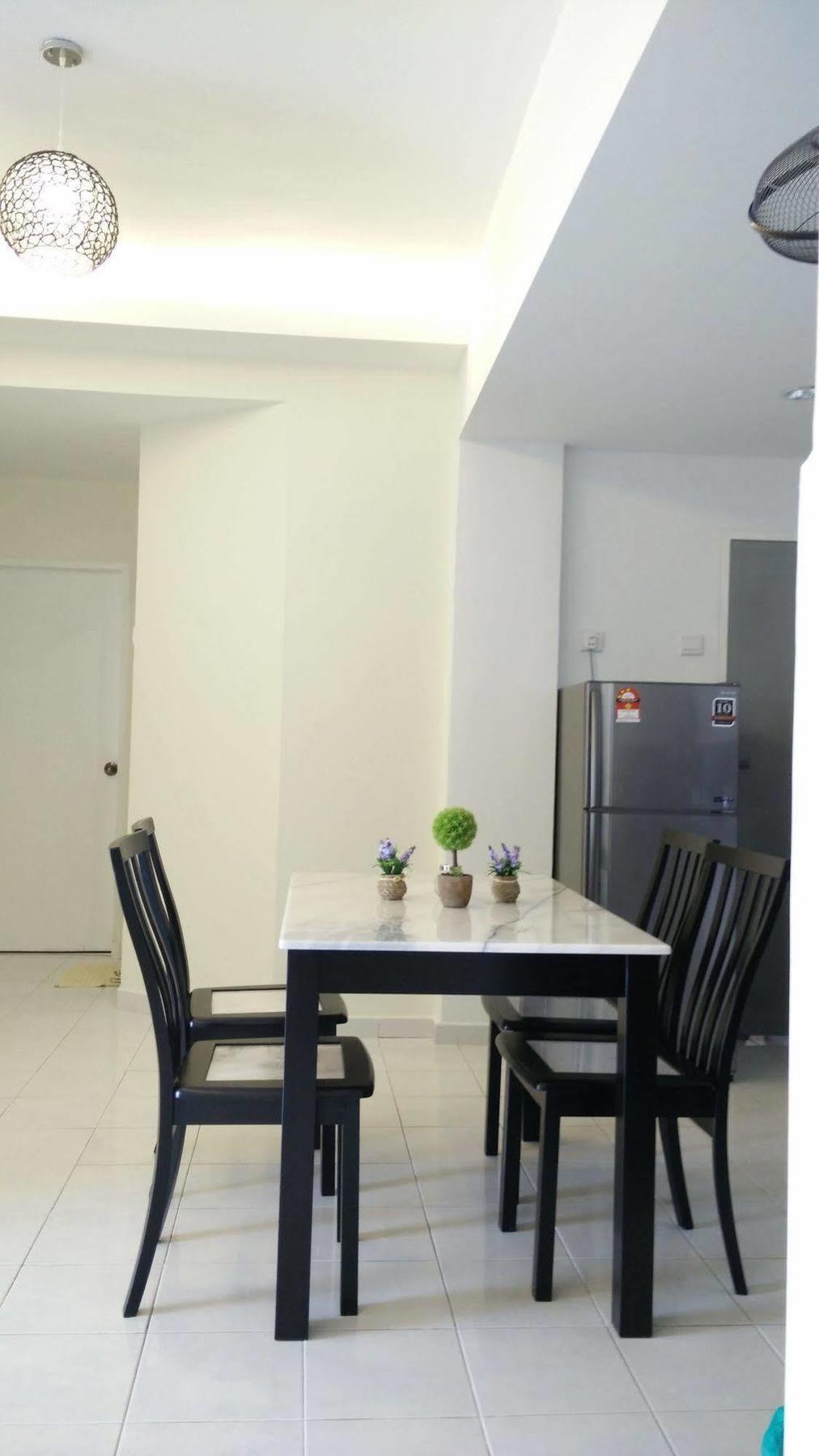 H&A Guest House ملقا المظهر الخارجي الصورة