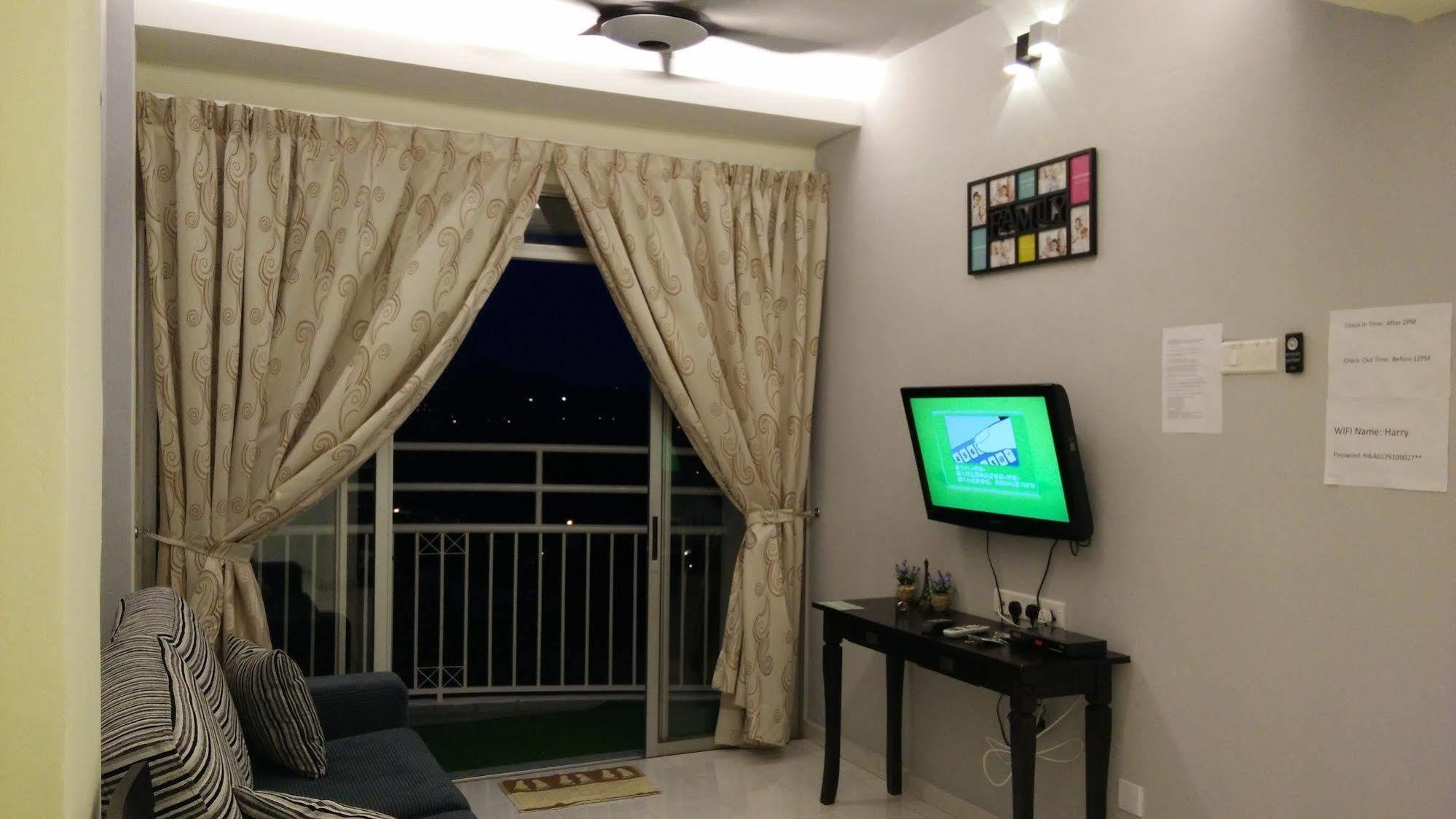 H&A Guest House ملقا المظهر الخارجي الصورة