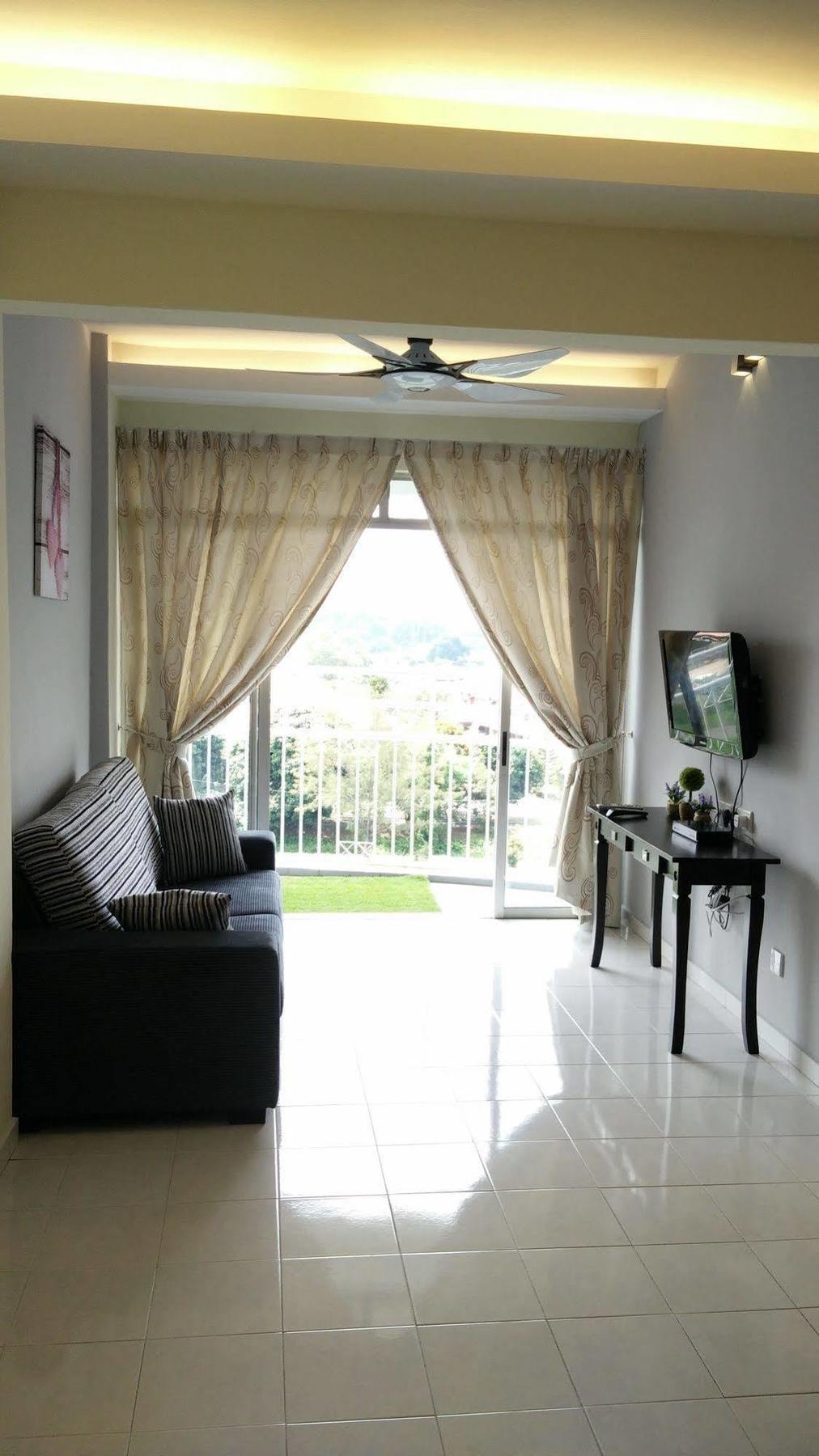 H&A Guest House ملقا المظهر الخارجي الصورة